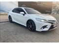 toyota-camry-2020-small-0