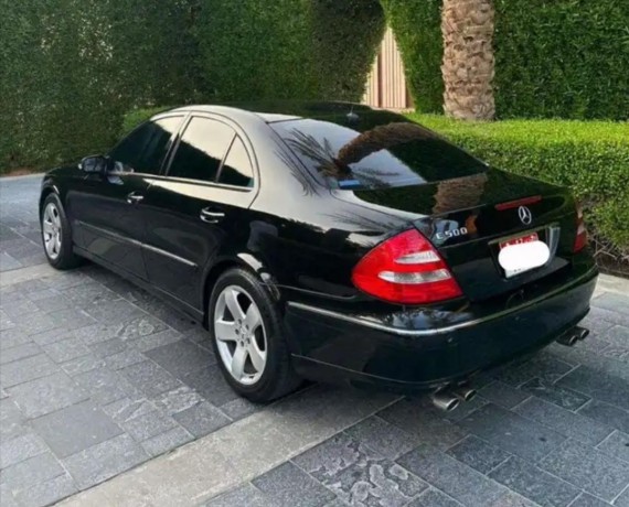 mercedes-e500-big-0