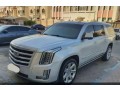 cadillac-escalade-small-0