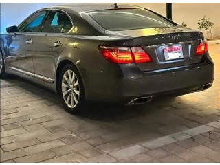 Lexus LS 460L