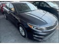 kia-optima-2017-small-0