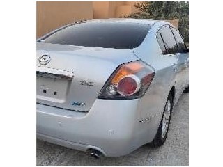 Nissan Altima 2012