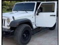 jeep-wrangler-2017-small-1