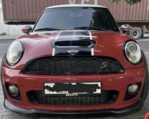 mini-cooper-2012-big-0