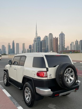 toyota-fj-cruiser-big-2