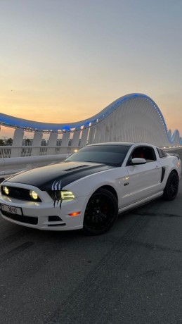 mustang-gt-big-3