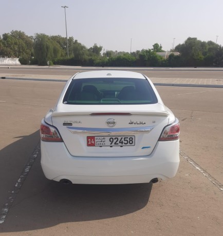 nissan-altima-2014-big-5