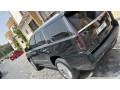 cadillac-escalade-small-0