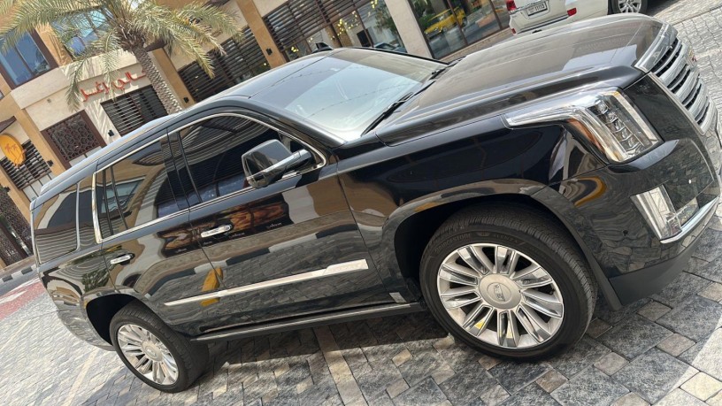 cadillac-escalade-big-4