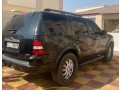 ford-explorer-2009-small-0