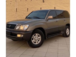 Lexus Lx 2000