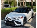 toyota-camry-2018-small-0