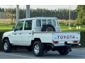 toyota-land-cruiser-small-0