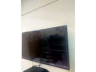 Supra 42 inch tv