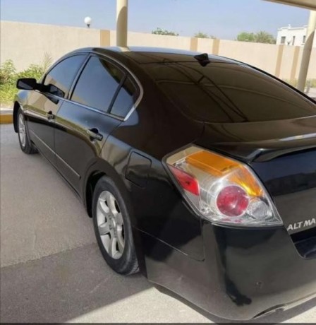 nissan-altima-2009-big-0