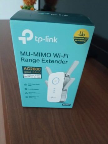 tp-link-wifi-extender-big-0