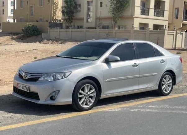 toyota-camry-se-2015-big-0