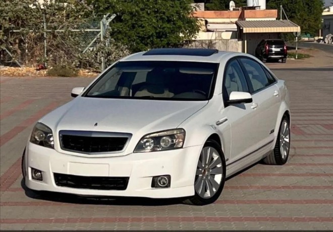 chevrolet-caprice-2012-big-0