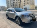 ford-edge-2012-small-6