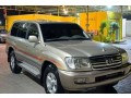 toyota-land-cruiser-gxr-small-0