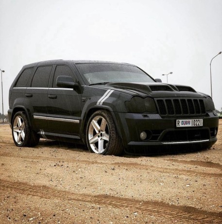 jeep-srt-2009-big-1