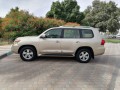 toyota-land-cruiser-gxr-small-3