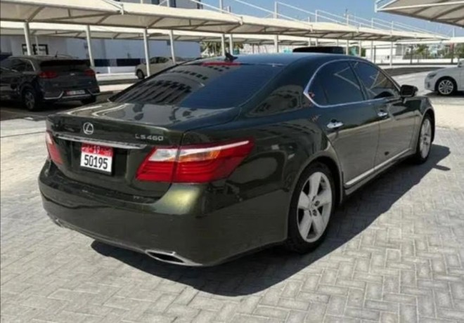 lexus-ls-460-big-0