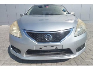 Nissan tida 2014