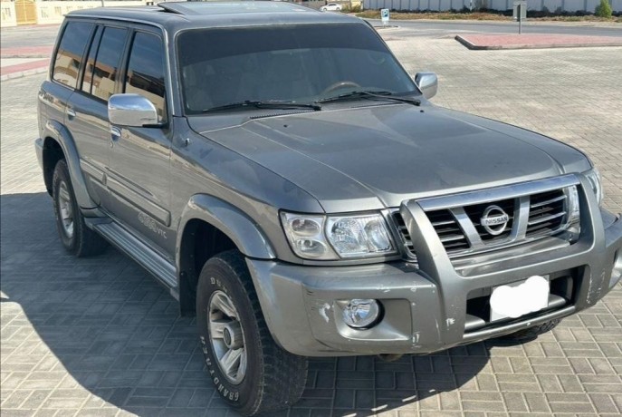 nissan-patrol-2003-big-0