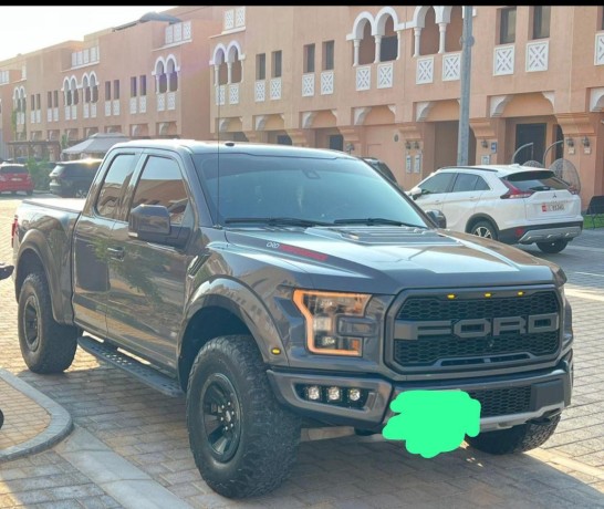 ford-raptor-big-0