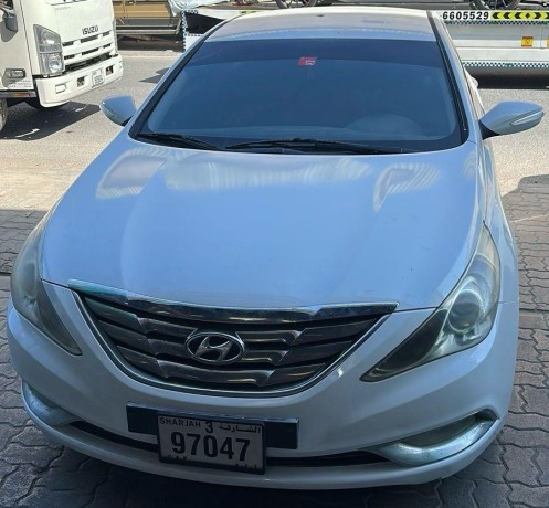 hyundai-sonata-2011-big-2