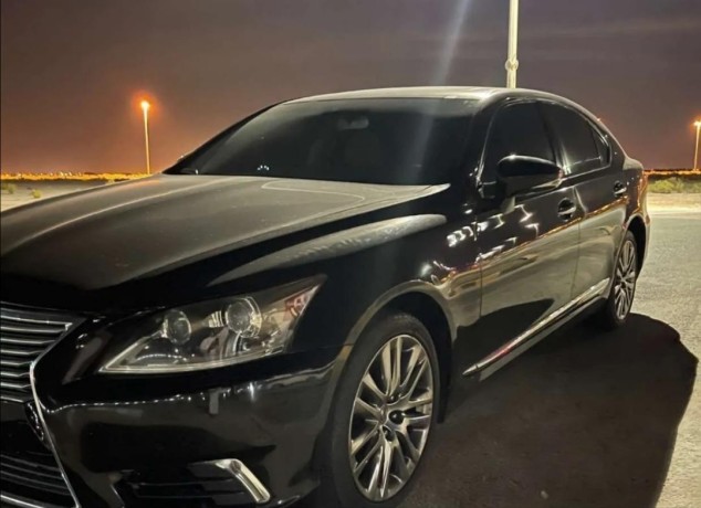 lexus-ls-460-big-0