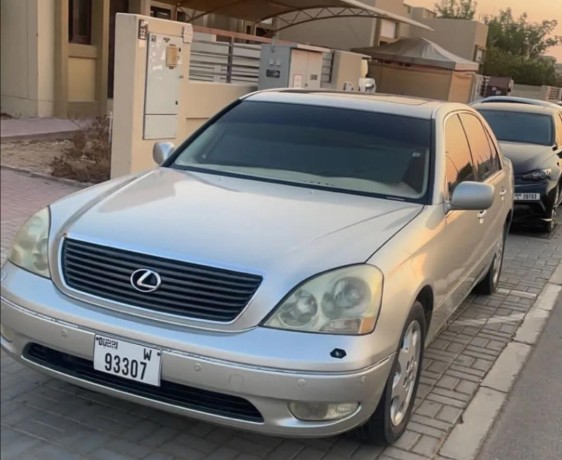 lexus-ls430-big-0