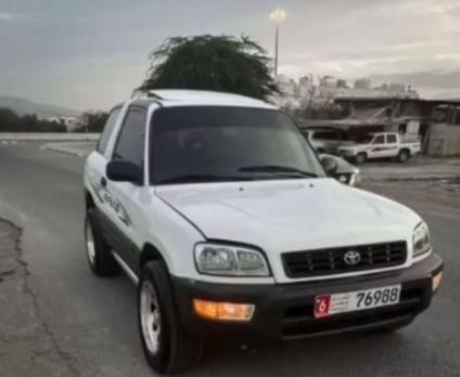 toyota-rav4-1998-big-0