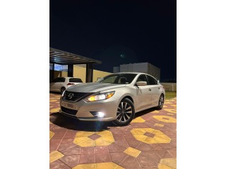 Nissan Altima SV 2017