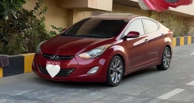 hyundai-elantra-big-0