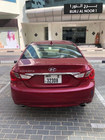 hyundai-sonata-big-0