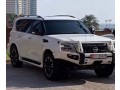 nissan-patrol-2017-small-0