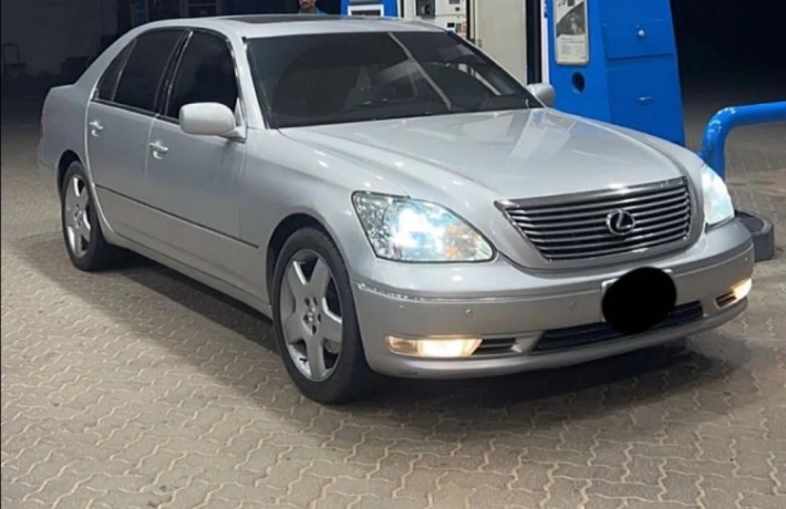 lexus-ls430-big-0