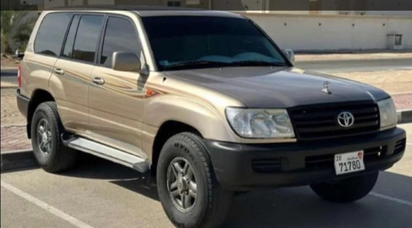 toyota-land-cruiser-vxr-big-0