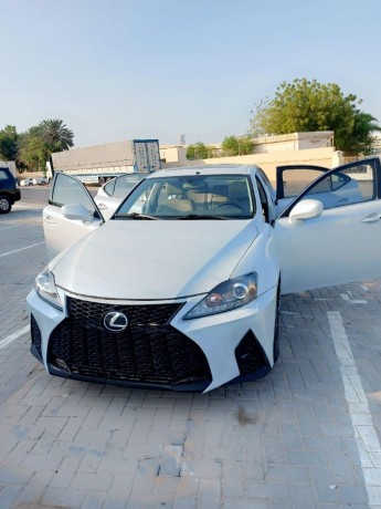 lexus-is250-big-0