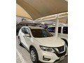 nissan-rogue-2018-small-2