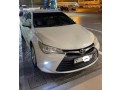 toyota-camry-2016-small-0