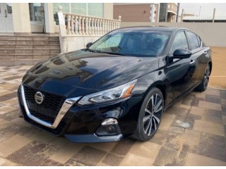 Nissan Altima 2019