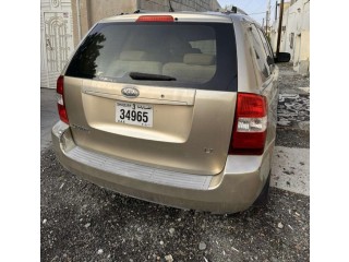 Kia carnival