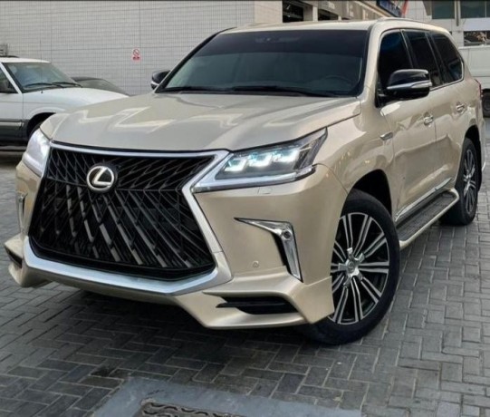 lexus-lx570-big-0