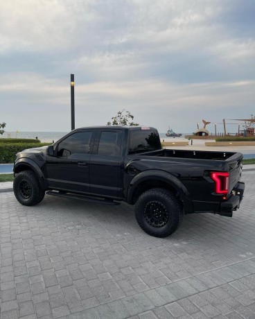 ford-raptor-2018-big-2