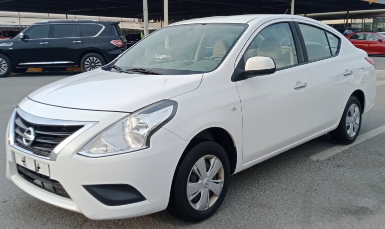 nissan-sunny-v4-15l-model-2020-big-3