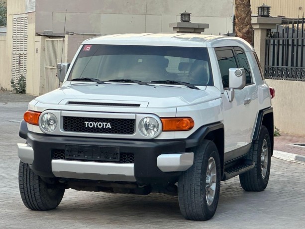 toyota-fj-cruiser-big-9