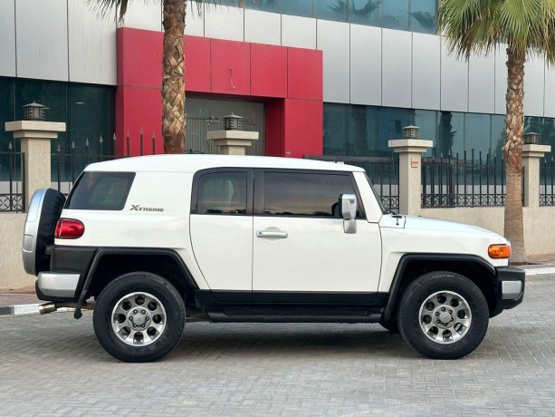 toyota-fj-cruiser-big-8